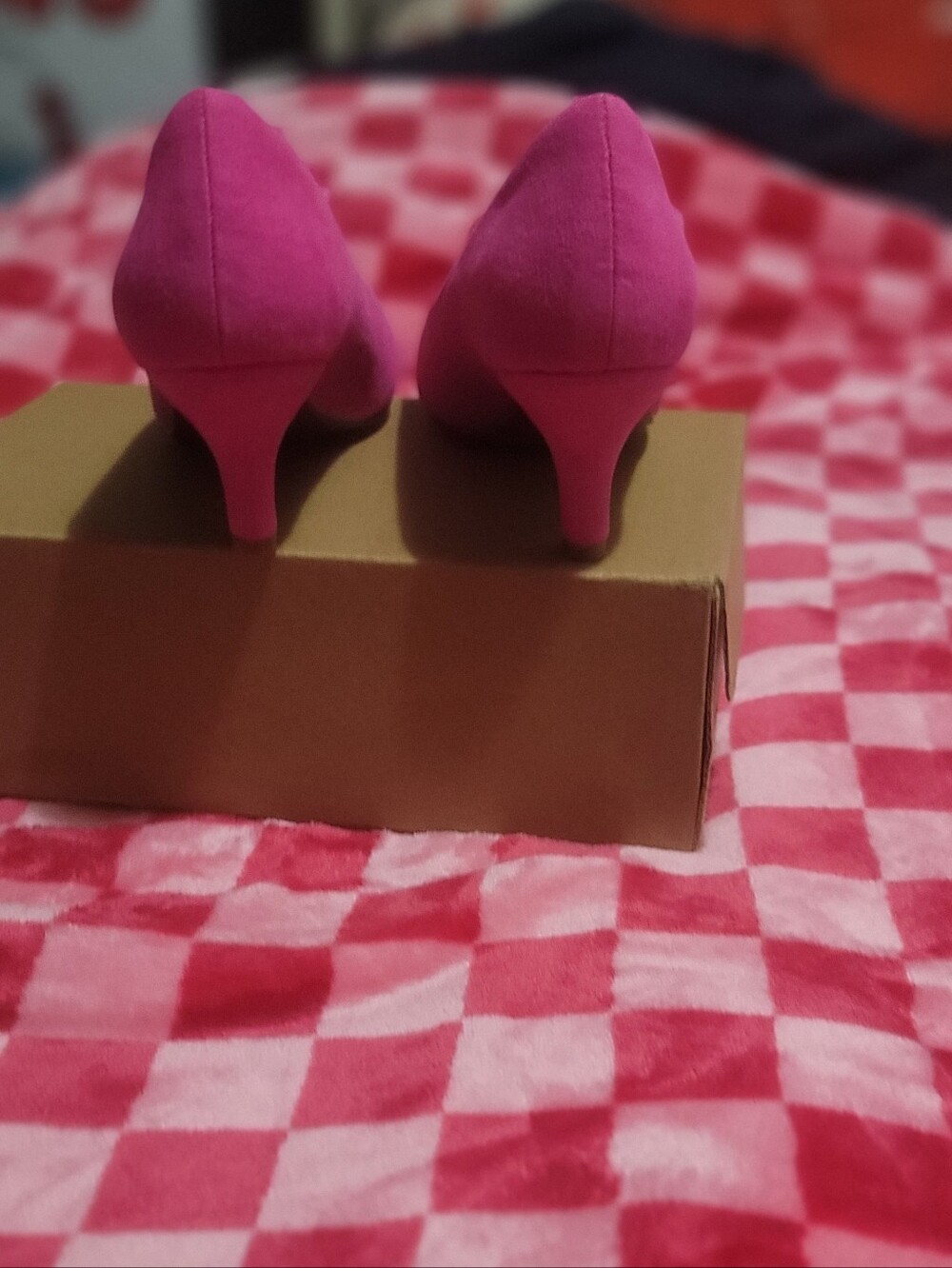 Fuchsia Suede Women’s Pumps - Classic Mid Heel - Picture 4 of 6